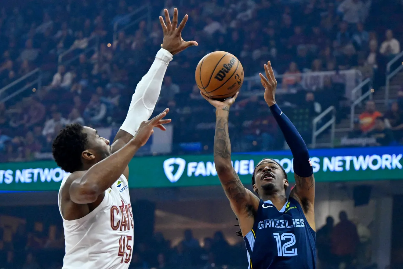 Cav’s Edge Past Grizz.