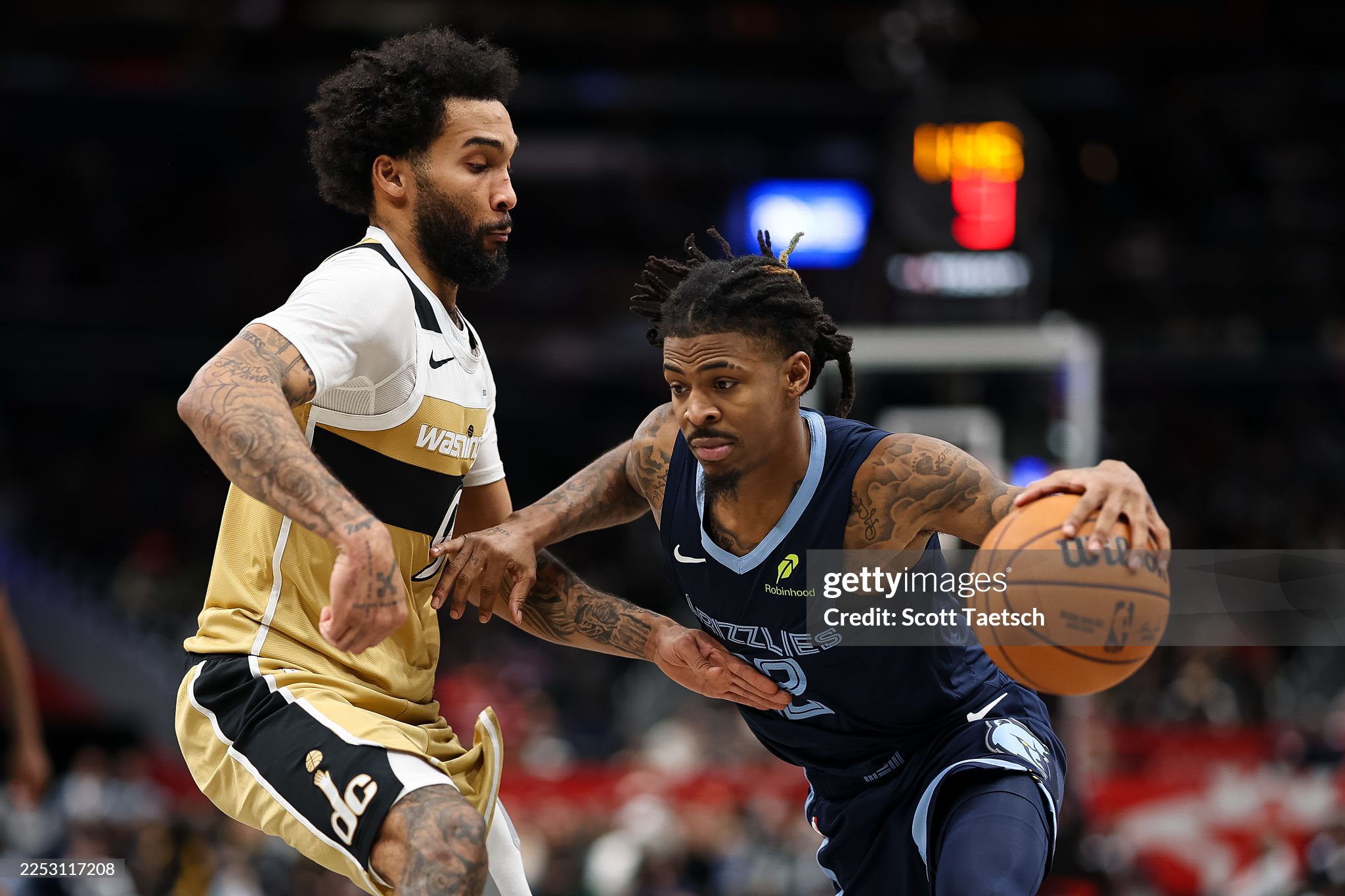 Bewildered Grizzlies take on Philadelphia Tonight.