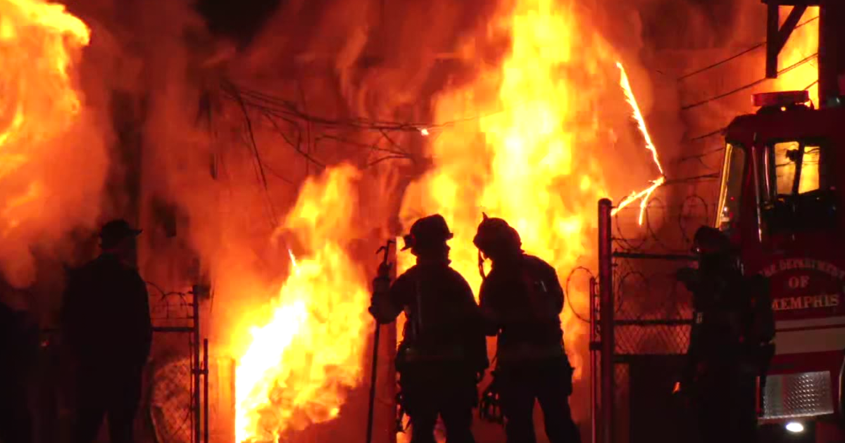 Firefighters Tackle Late-Night Blaze at Northeast Memphis Business